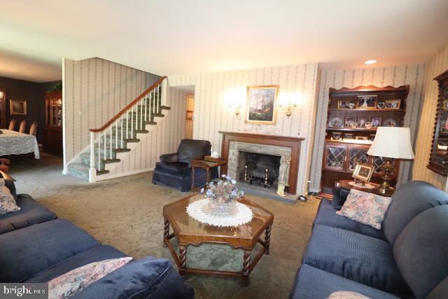 1323 Lenore Road Jenkintown, PA 19046 - Photo 3 of 64