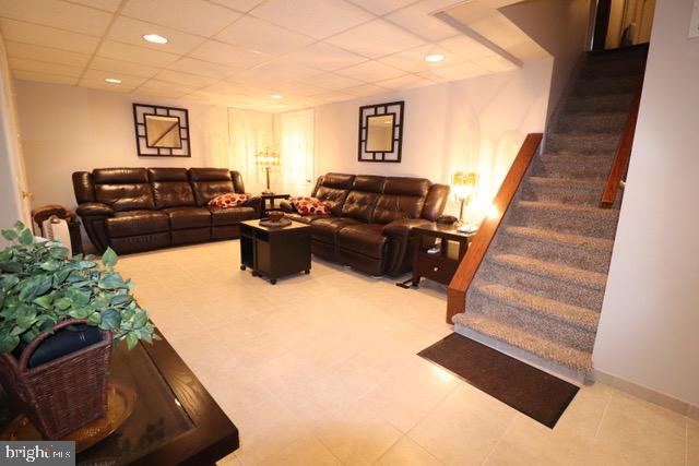 1323 Lenore Road Jenkintown, PA 19046 - Photo 35 of 64