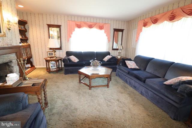 1323 Lenore Road Jenkintown, PA 19046 - Photo 8 of 64