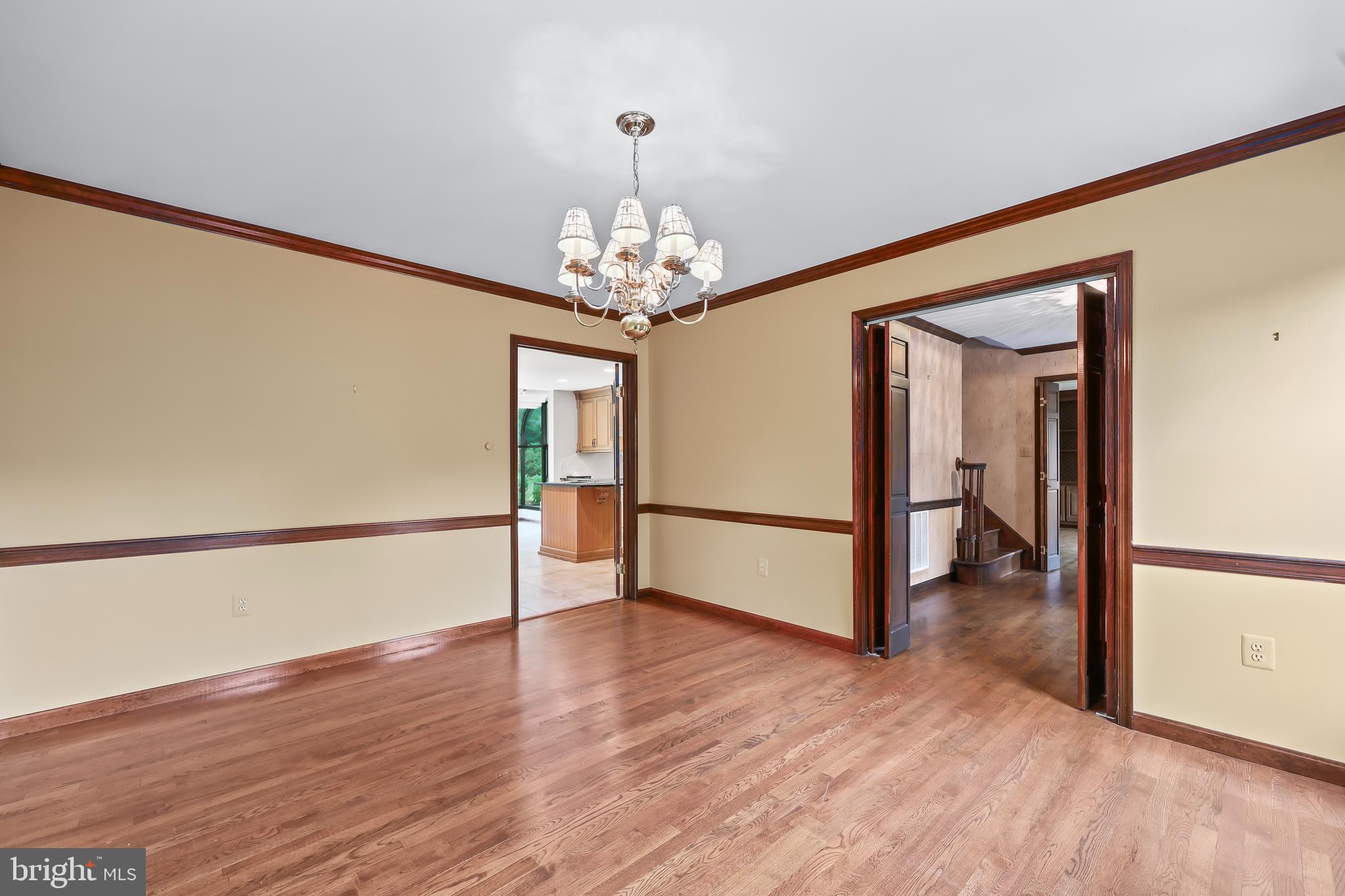 11625 Deer Forest Road Reston, VA 20194 - Photo 11 of 59 Gallery Image 11