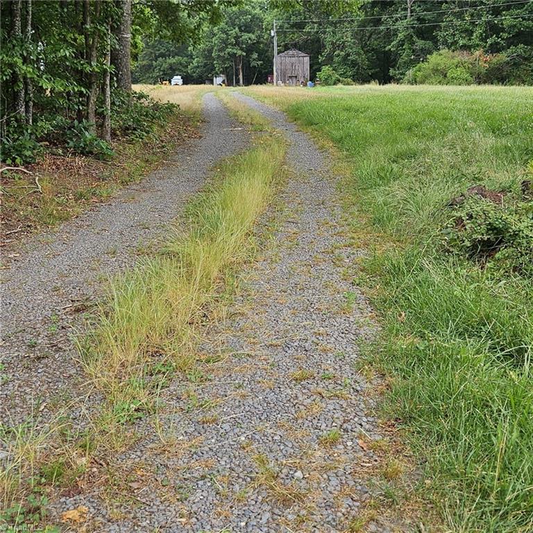 2025 Lace Knoll Road East Bend, NC 27018 - Photo 7 of 42