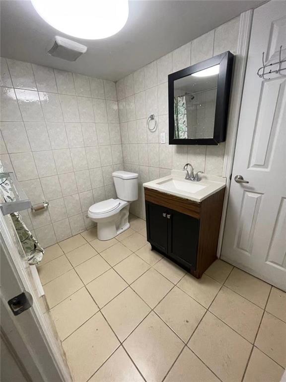 2425 Brigham Street Brooklyn, NY 11235 - Photo 9 of 10