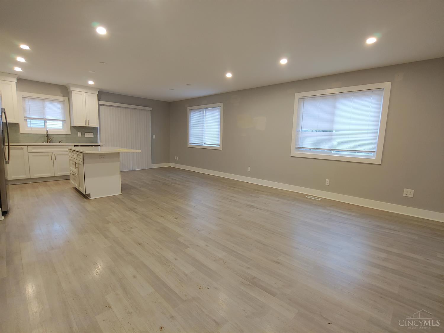 701 Woodgate Road Cincinnati, OH 45244 - Photo 14 of 19 Gallery Image 14