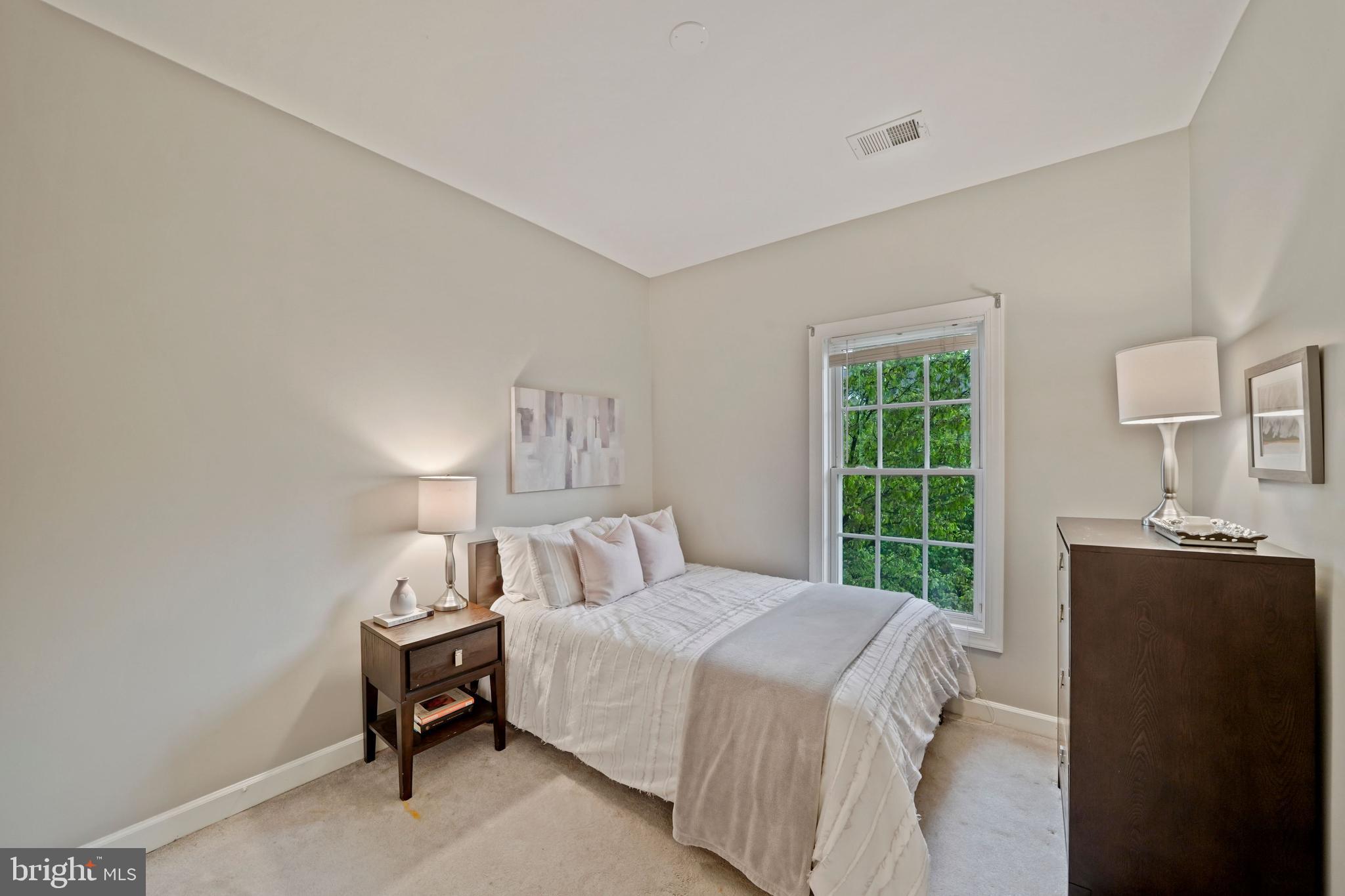 6660 Debra Lu Way Springfield, VA 22150 - Photo 23 of 37 Second bedroom fits a queen size bed