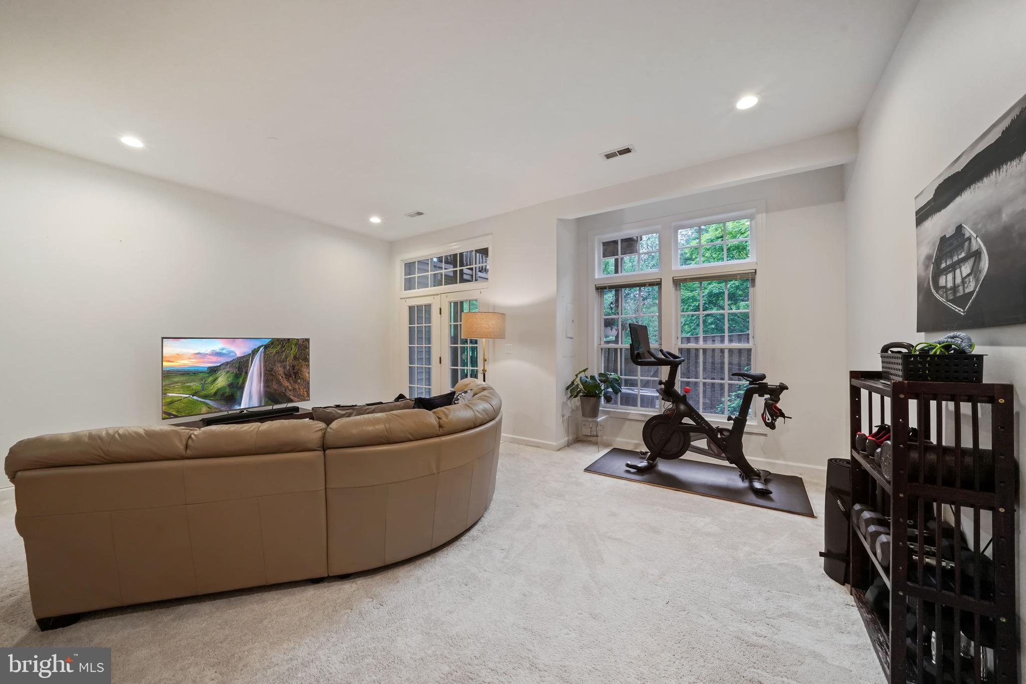 6660 Debra Lu Way Springfield, VA 22150 - Photo 28 of 37 Multi-use space ready with so many possibilities