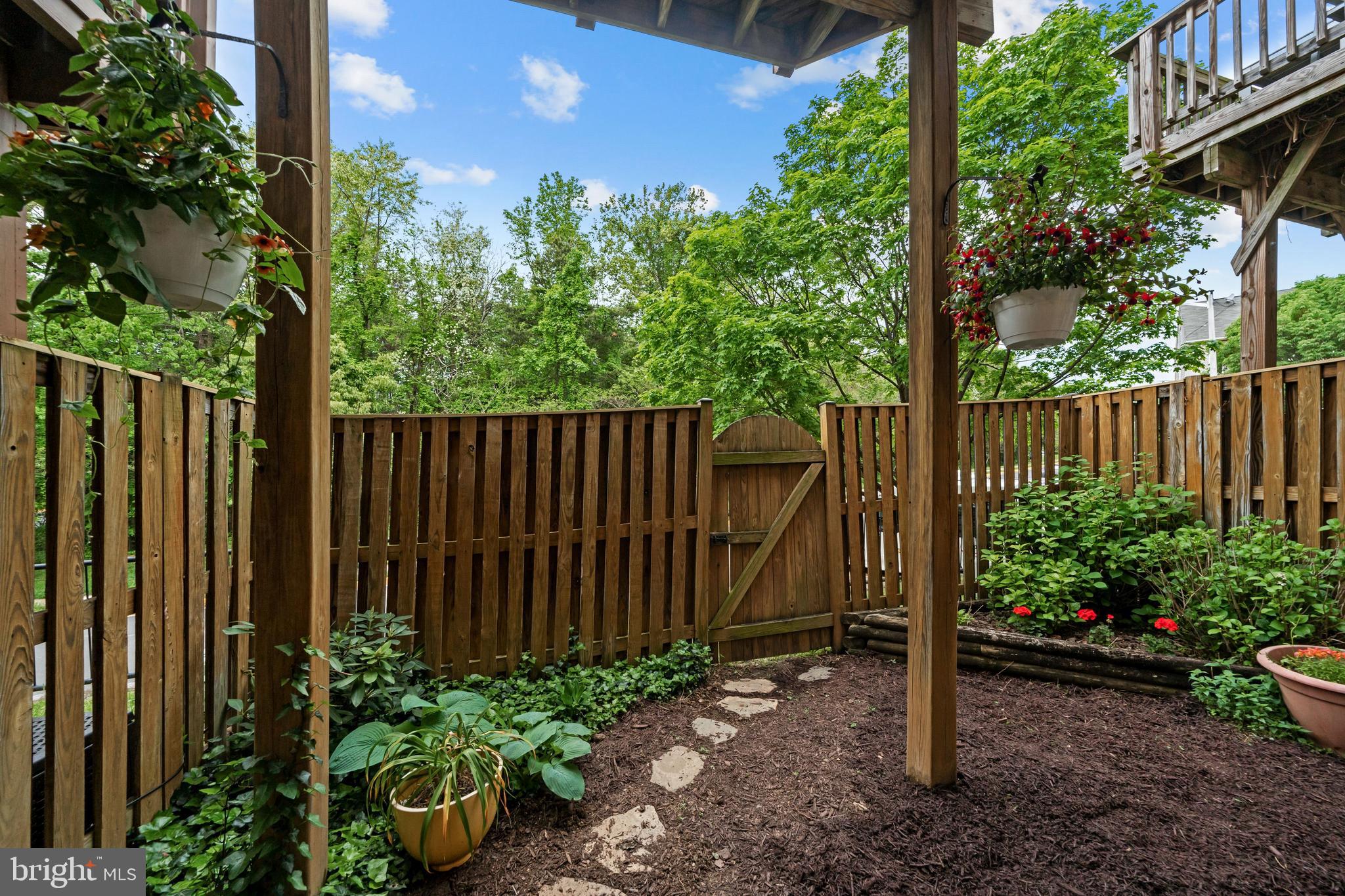 6660 Debra Lu Way Springfield, VA 22150 - Photo 33 of 37 Landscaped rear yard awaits your green thumb