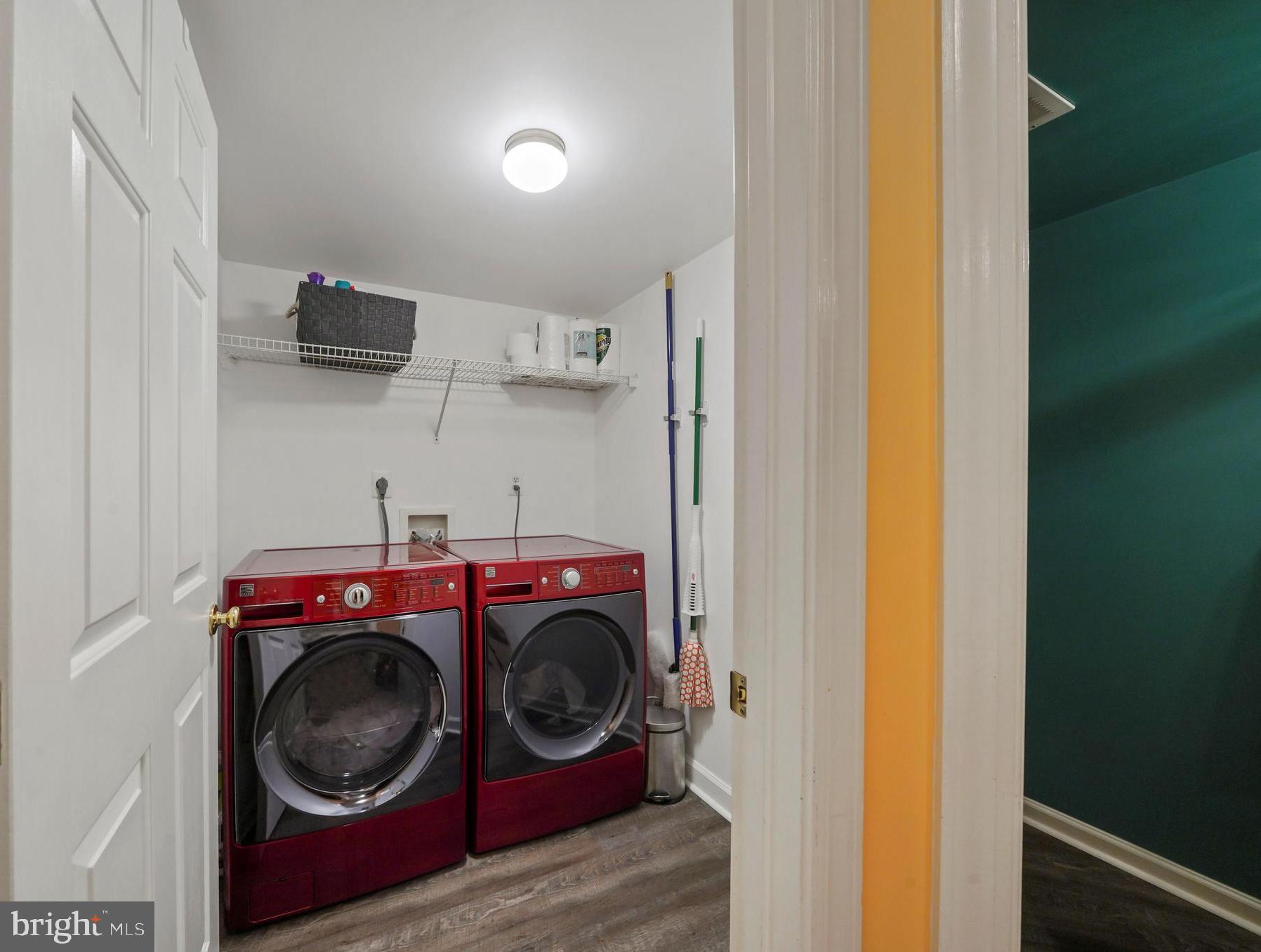 6660 Debra Lu Way Springfield, VA 22150 - Photo 34 of 37 It will be fun to do laundry here!