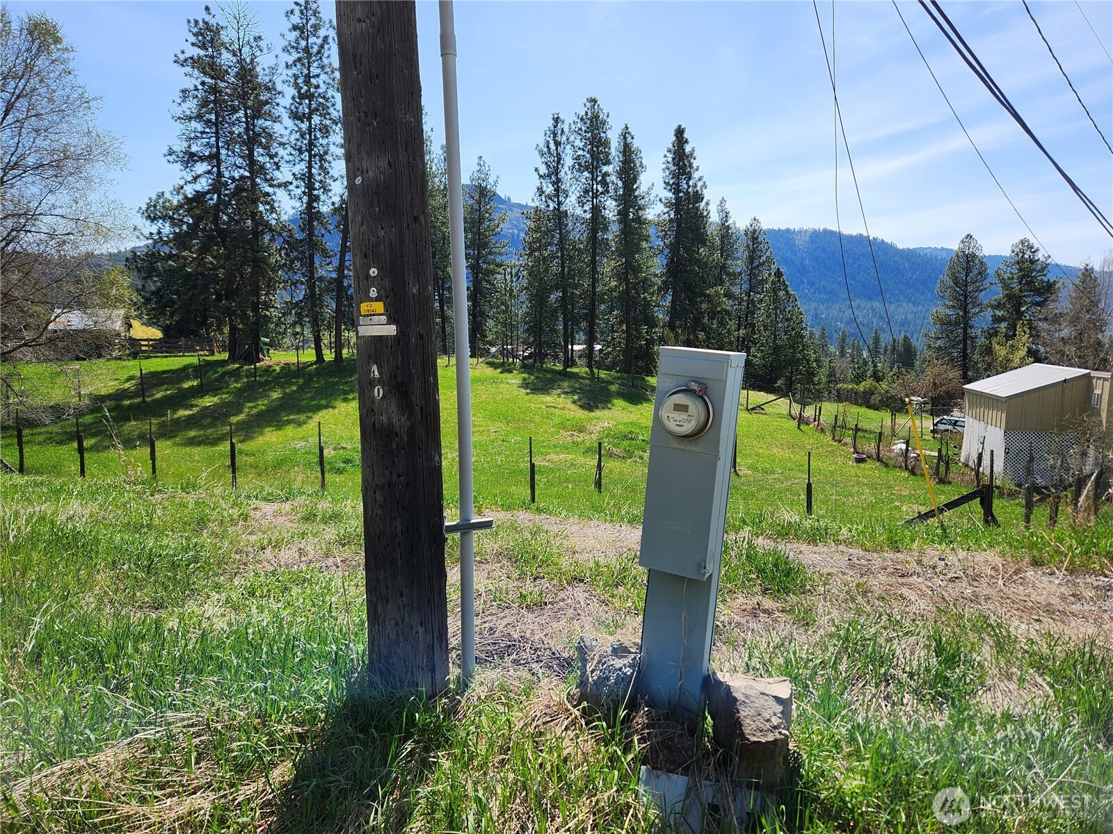 201 Tiger Lane Republic, WA 99166 - Photo 4 of 6 a view of a park