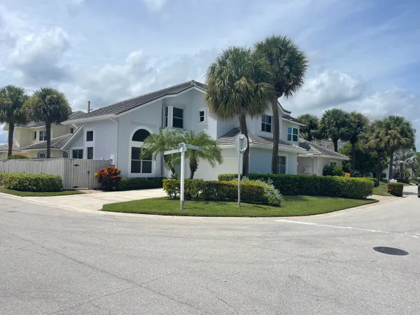 $8,000 | 3028 Windward Way, Jupiter, FL 33477