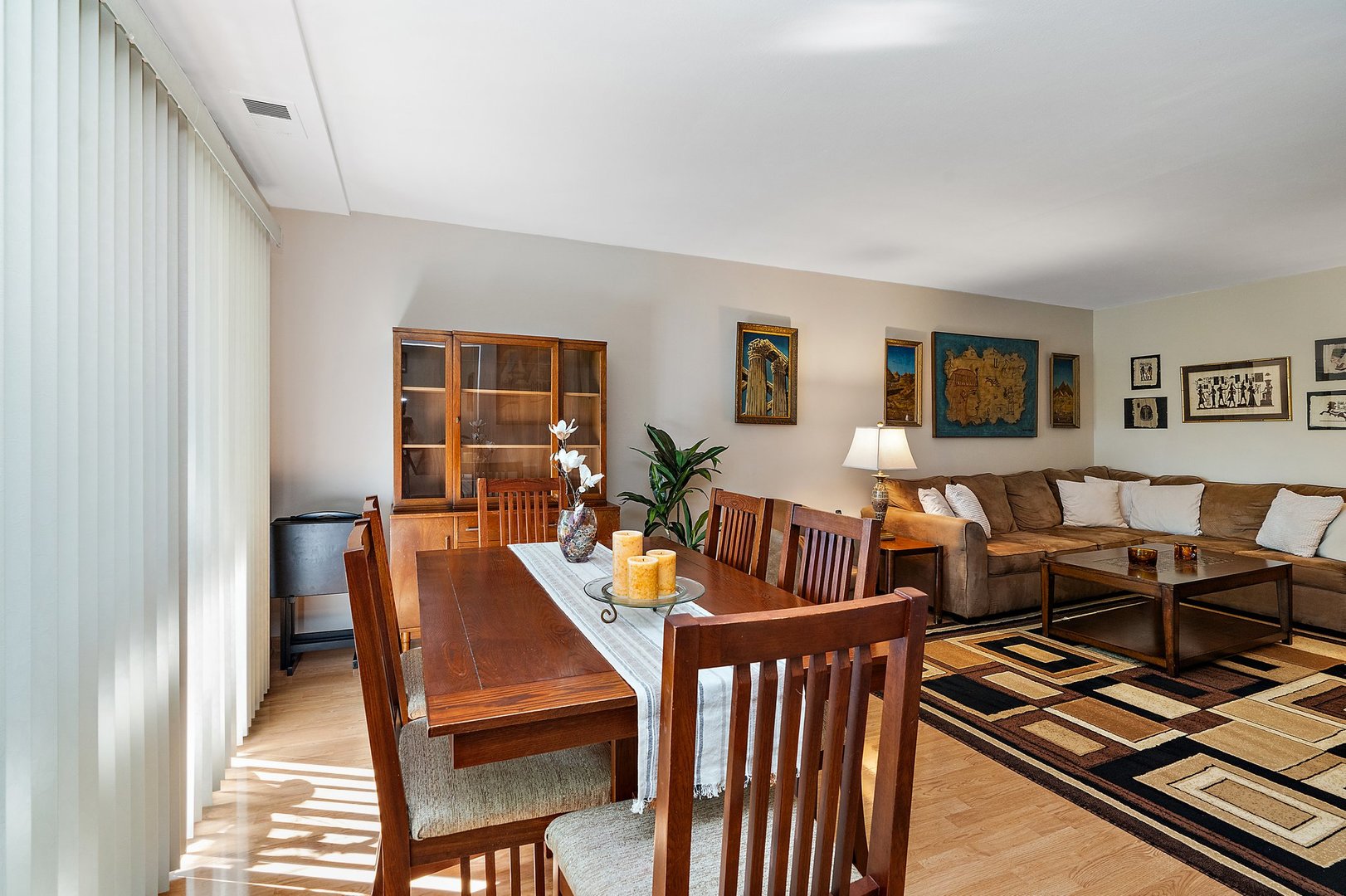 440 Raintree Court, Unit 3L Glen Ellyn, IL 60137 - Photo 5 of 23 Gallery Image 5