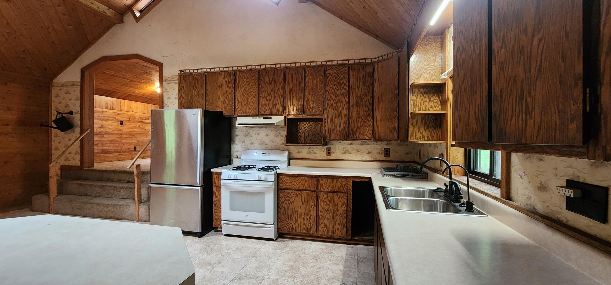 5120 North 3 Road Mesick, MI 49668 - Photo 25 of 54 1915295-24.JPG