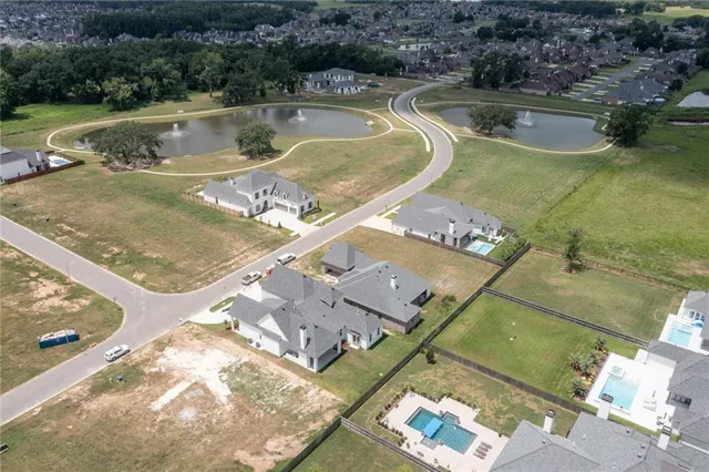 $829,000 | 110 Saltmeadow Lane, Lafayette, LA 70508