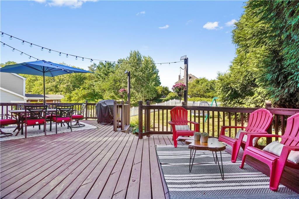 732 Venango Avenue Pittsburgh, PA 15209 - Photo 21 of 25 Step outside... huge deck for entertaining!