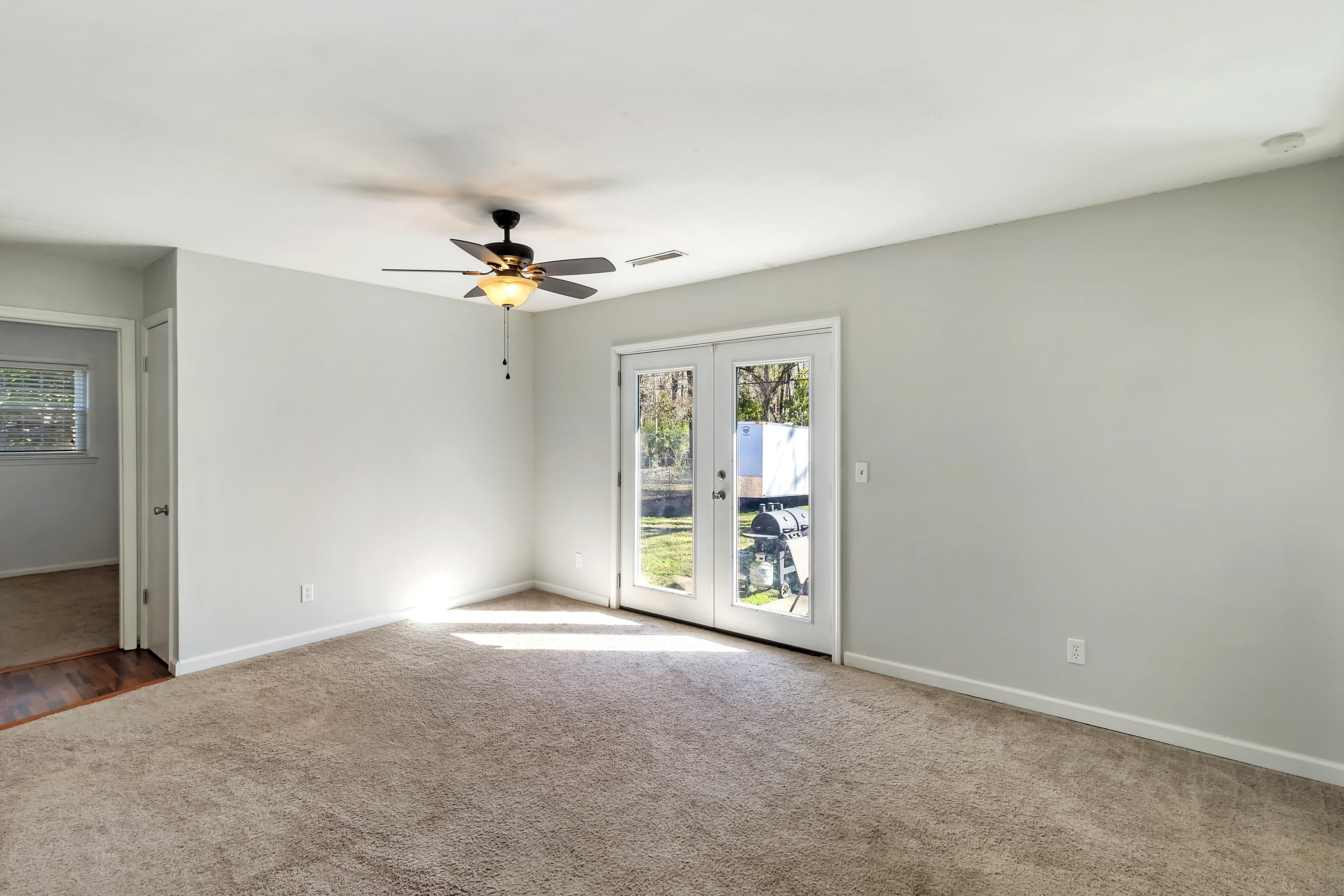 111 Tall Pines Road Ladson, SC 29456 - Photo 9 of 25 111 Tall Pines diningroom2