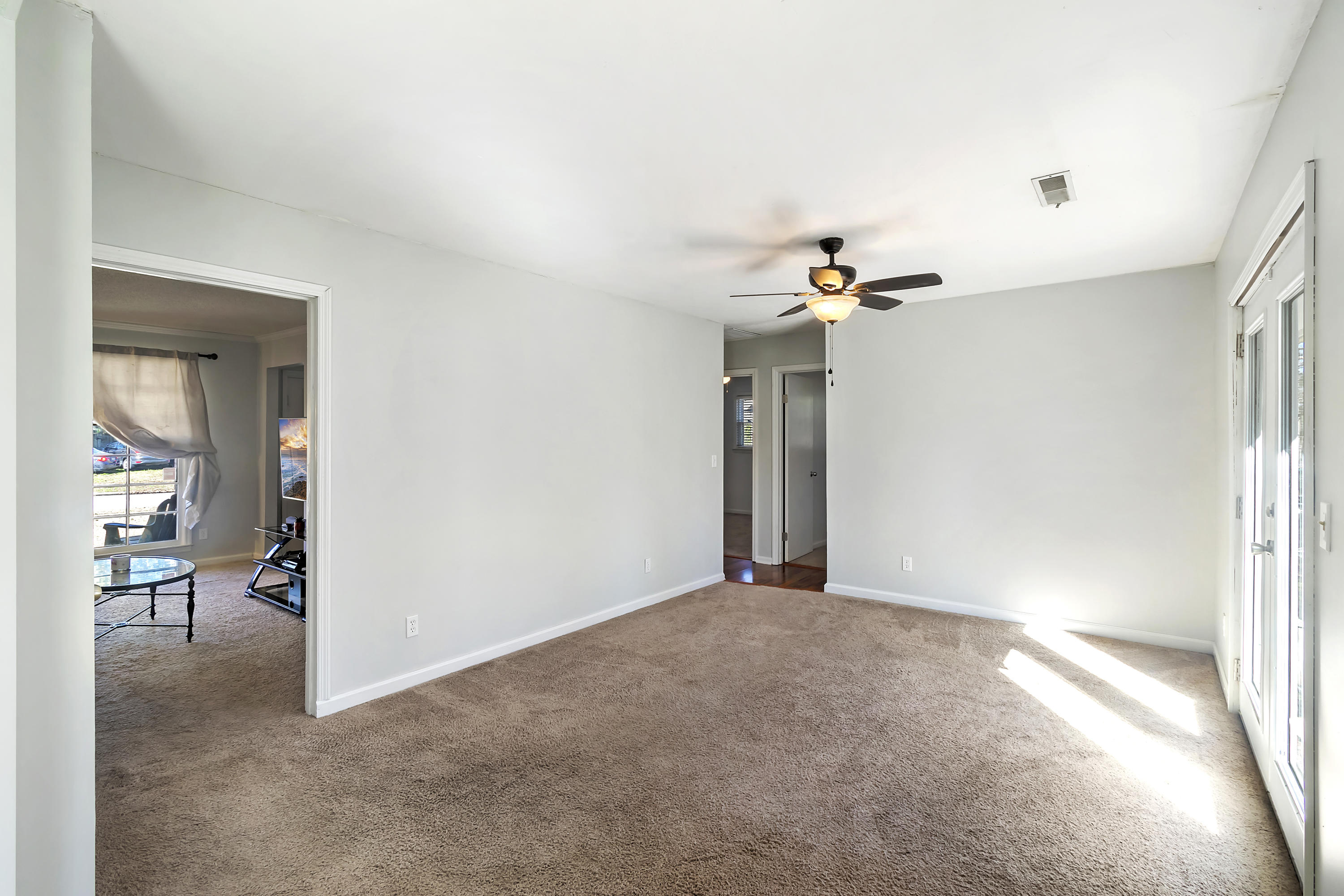 111 Tall Pines Road Ladson, SC 29456 - Photo 10 of 25 111 Tall Pines diningroom3