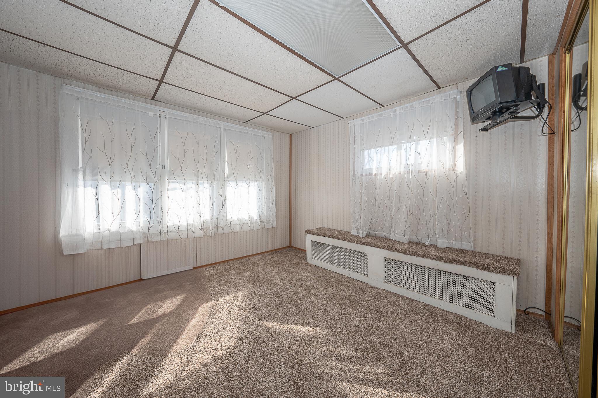 312 Powell Road Springfield, PA 19064 - Photo 19 of 37 1st Floor Bedroom