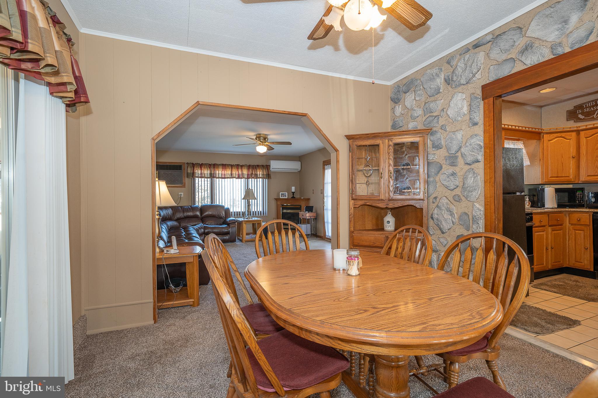 312 Powell Road Springfield, PA 19064 - Photo 9 of 37 Dining Room