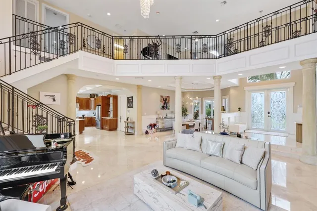 $3,499,900 | 4850 Northeast 29th Avenue, Lighthouse Point, FL 33064