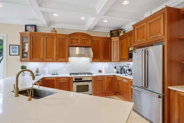 $3,499,900 | 4850 Northeast 29th Avenue, Lighthouse Point, FL 33064