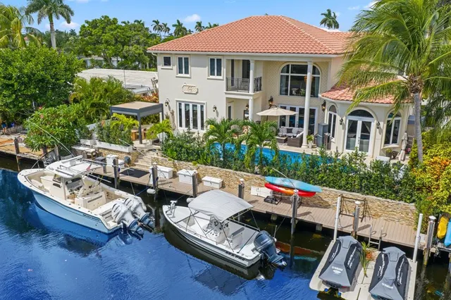 $3,499,900 | 4850 Northeast 29th Avenue, Lighthouse Point, FL 33064