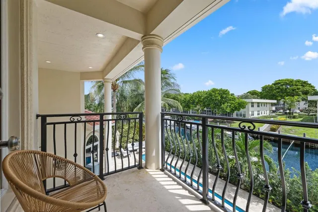 $3,499,900 | 4850 Northeast 29th Avenue, Lighthouse Point, FL 33064