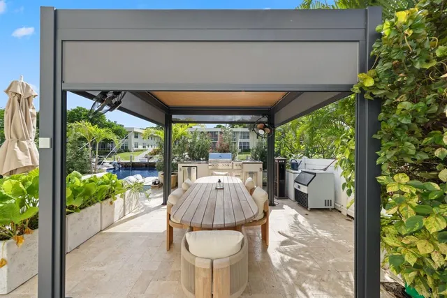 $3,499,900 | 4850 Northeast 29th Avenue, Lighthouse Point, FL 33064