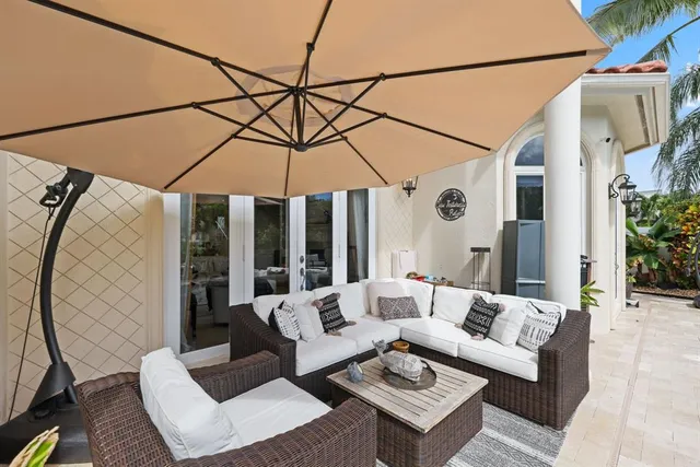 $3,499,900 | 4850 Northeast 29th Avenue, Lighthouse Point, FL 33064