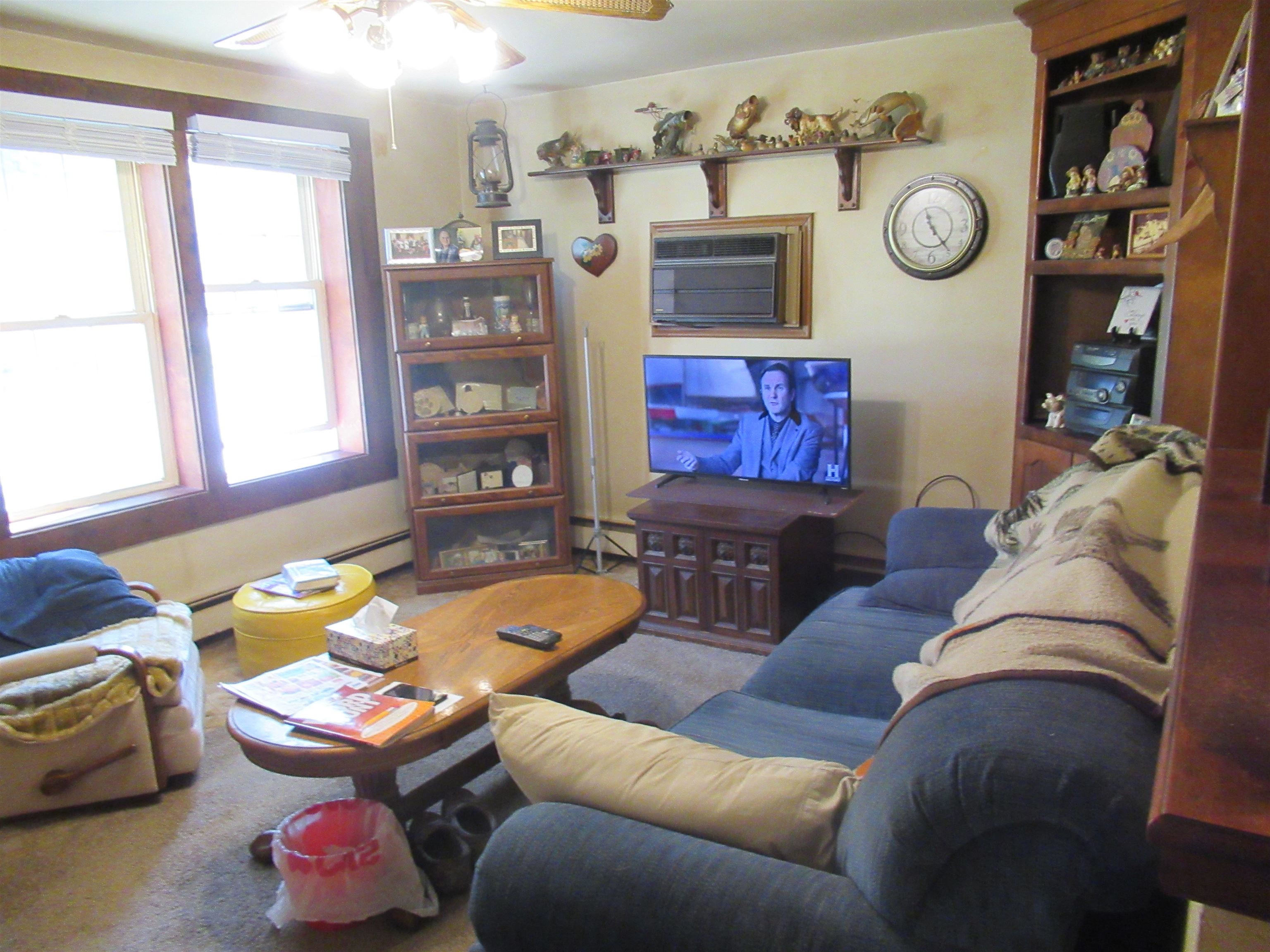 3037 Birch Road Suamico, WI 54173 - Photo 5 of 24 Gallery Image 5