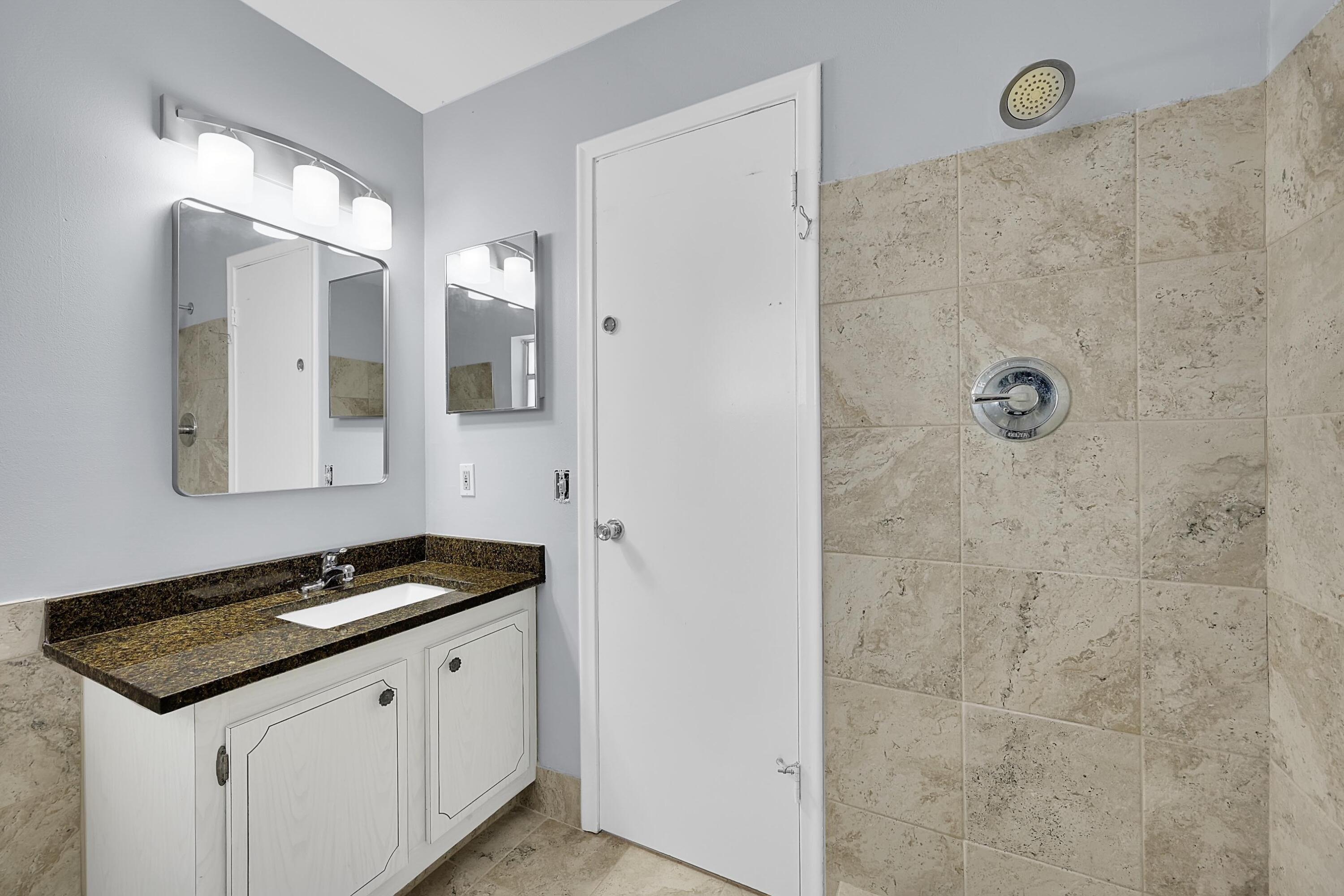 9174 Southwest 2nd Street Boca Raton, FL 33428 - Photo 25 of 28 Master Bathroom