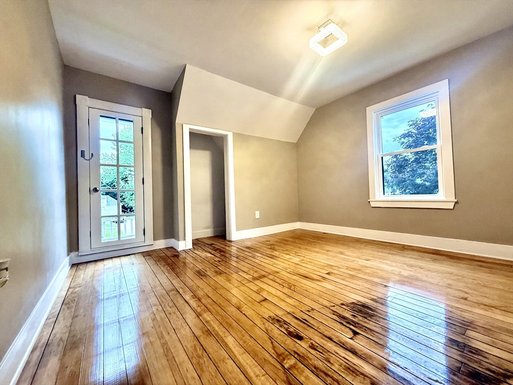 6 Wheelock Street Oxford, MA 01540 - Photo 16 of 30
