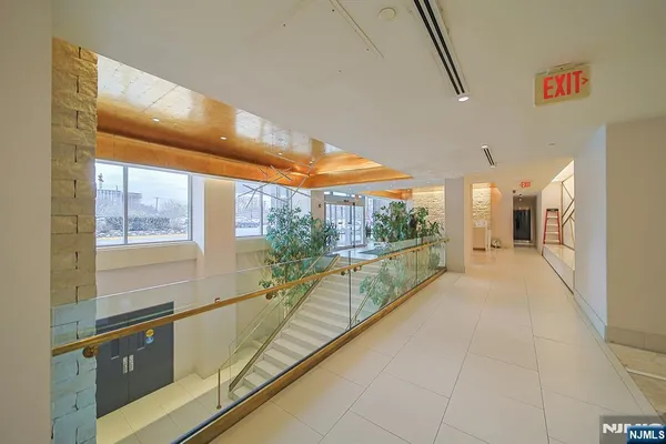 $785,000 | 612 Hudson Park, Unit 612, Edgewater, NJ 07020