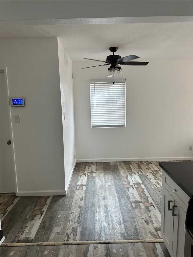 339 West Poplar Street Compton, CA 90220 - Photo 3 of 13