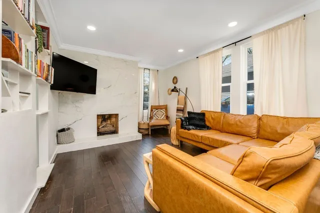 $3,350 | 1422 Benjamin Street, Nashville, TN 37206