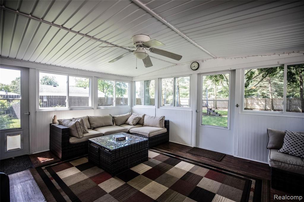 3114 Avon Manor Road Rochester Hills, MI 48307 - Photo 18 of 27