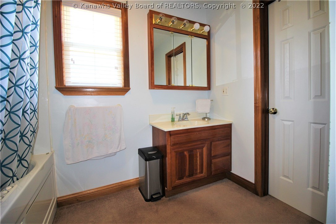 18 Country Road Salt Rock, WV 25559 - Photo 17 of 22 Gallery Image 17