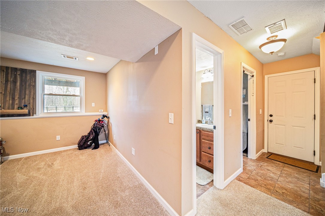 5645 Reef Road Mentor, OH 44060 - Photo 23 of 38 Gallery Image 23