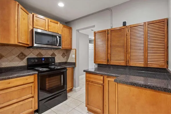 $1,550 | 2115 Julien Overlook, Unit 2, Conyers, GA 30012