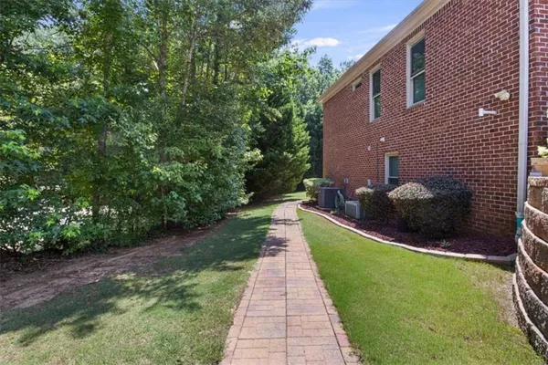 $1,550 | 2115 Julien Overlook, Unit 2, Conyers, GA 30012