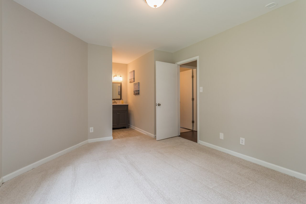 3424 Freeman Road Durham, NC 27703 - Photo 5 of 23 Photo 5