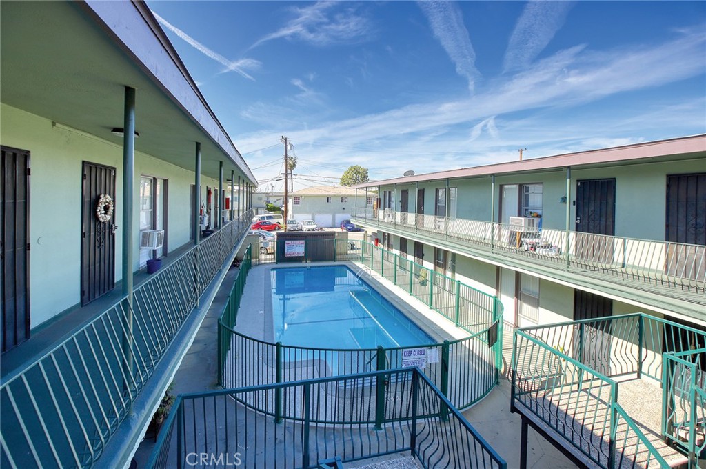 11523 Old River School Road Downey, CA 90241 - Photo 4 of 7