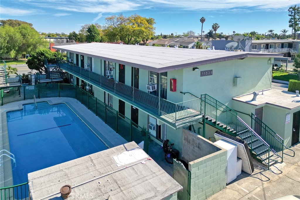 11523 Old River School Road Downey, CA 90241 - Photo 6 of 7