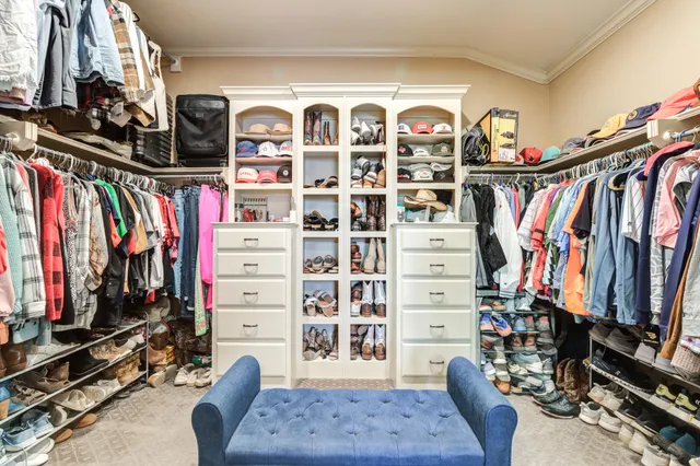 $489,999 | 8 Tuscan Villas Circle, Lubbock, TX 79423