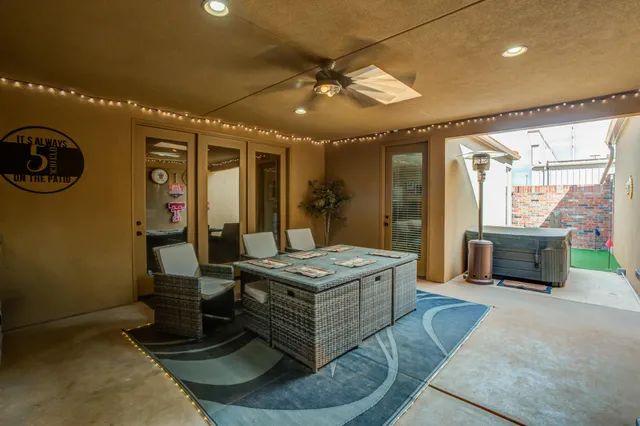 $489,999 | 8 Tuscan Villas Circle, Lubbock, TX 79423