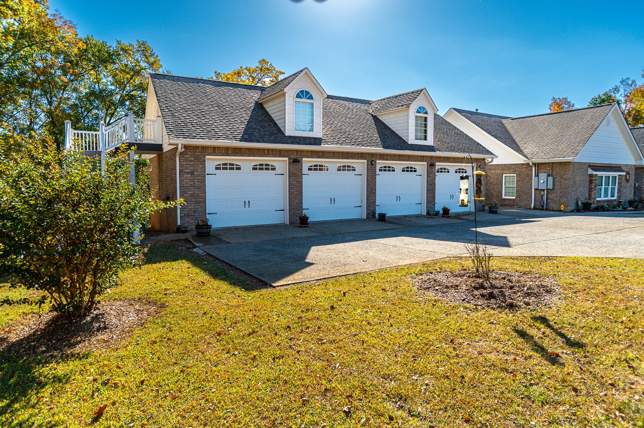 627 Eastbrook Road Estill Springs, TN 37330 - Photo 13 of 86