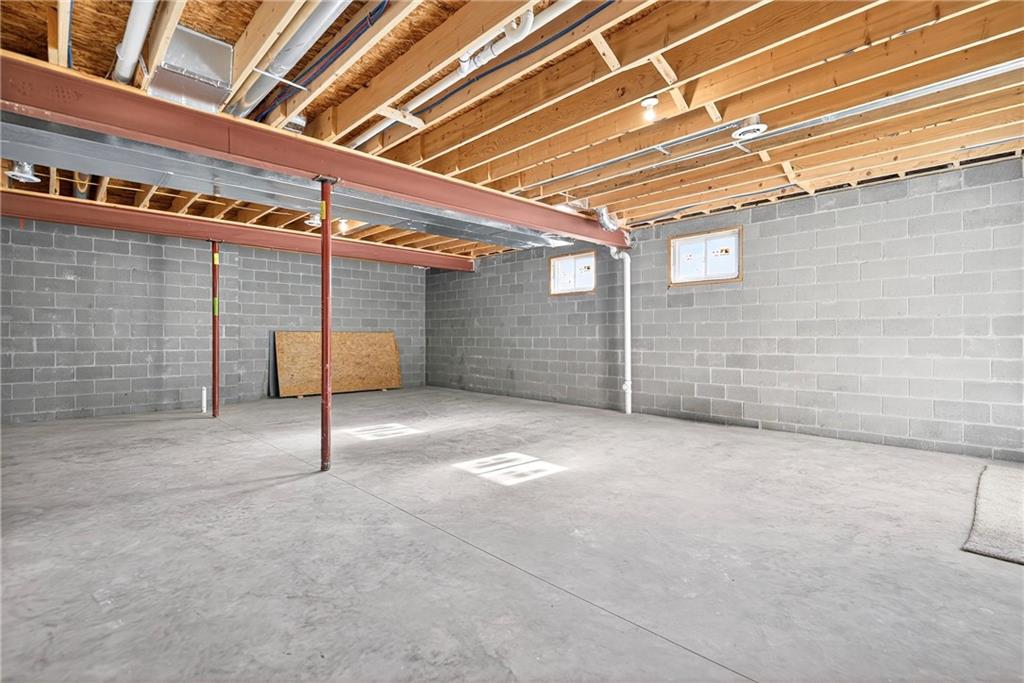 480 Matty Belle Vernon, PA 15012 - Photo 28 of 35