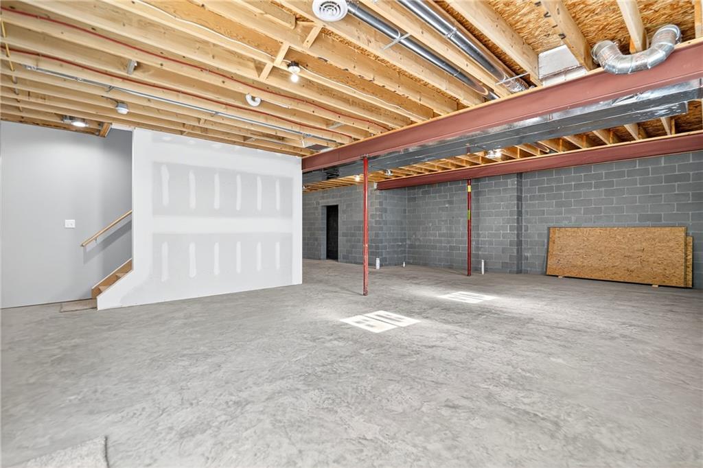 480 Matty Belle Vernon, PA 15012 - Photo 29 of 35