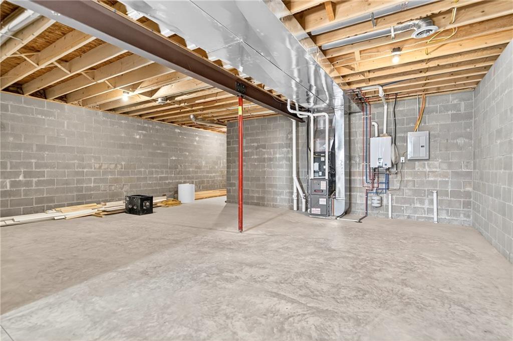 480 Matty Belle Vernon, PA 15012 - Photo 30 of 35