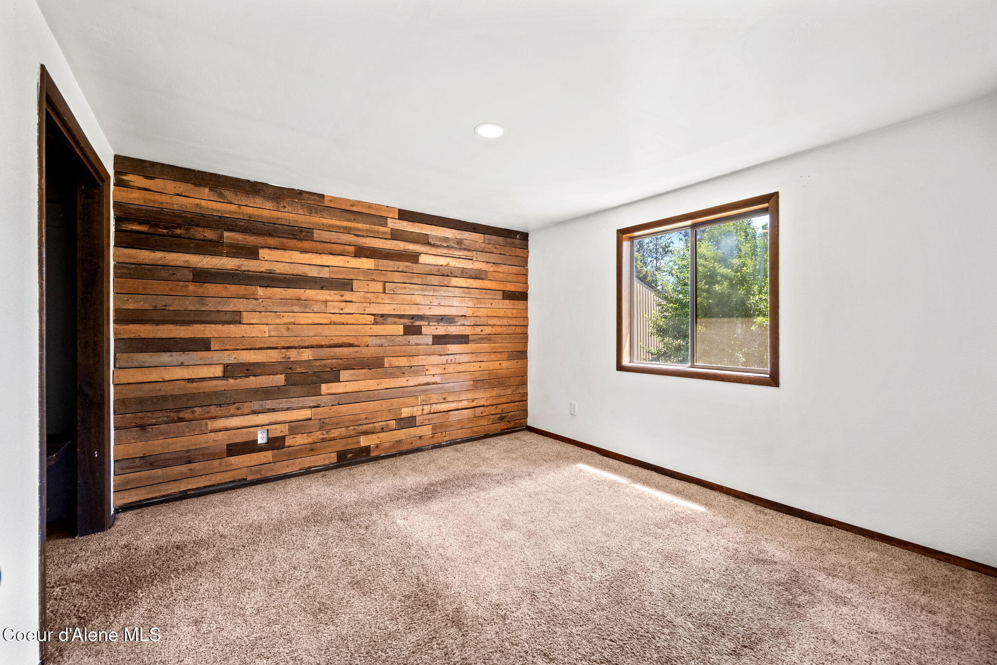 8247 Montana Street Rathdrum, ID 83858 - Photo 17 of 35 Bedroom 2