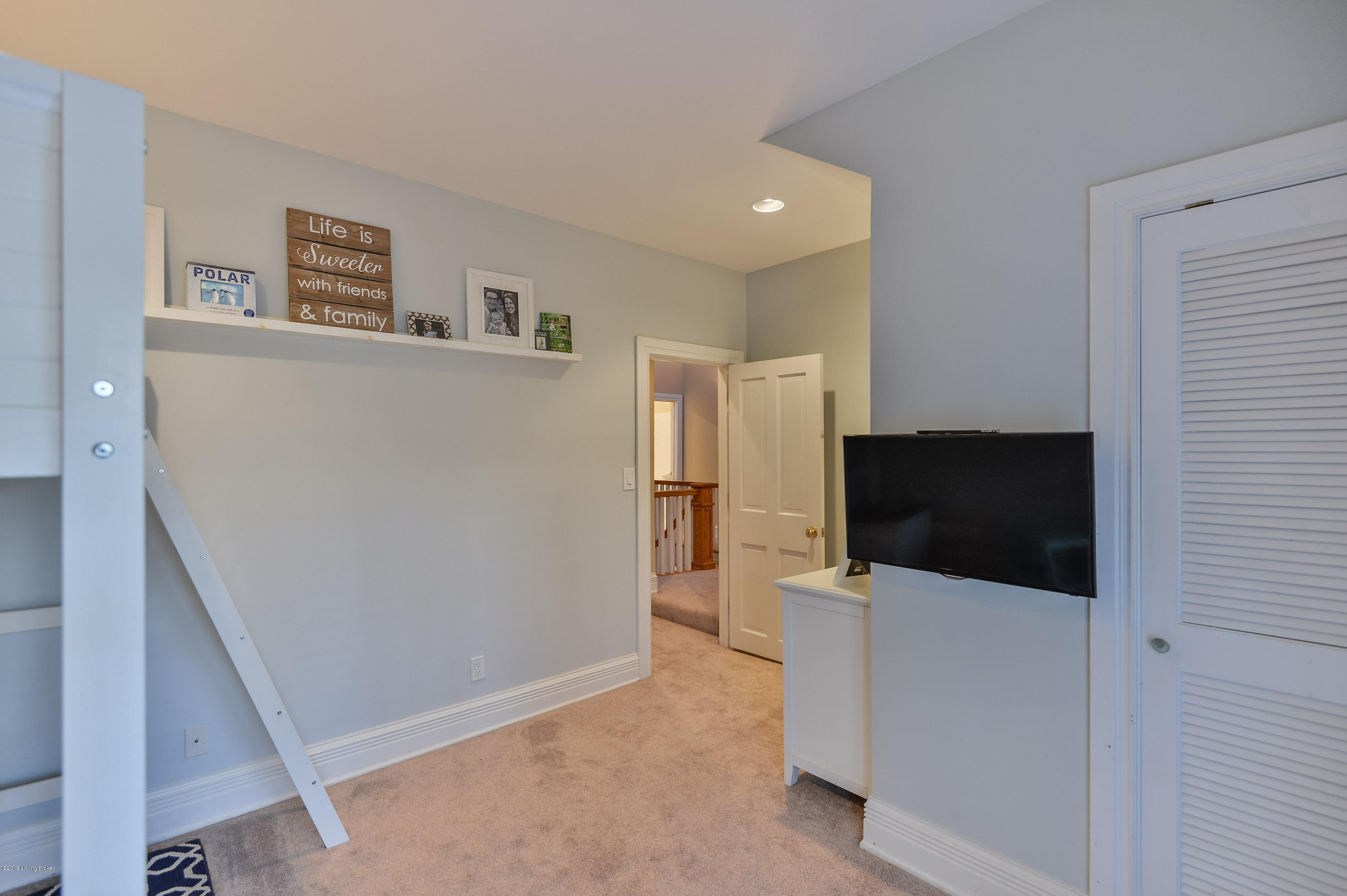 1405 Elm Road, Unit 4 Louisville, KY 40223 - Photo 33 of 40 053 - 20191205 8013
