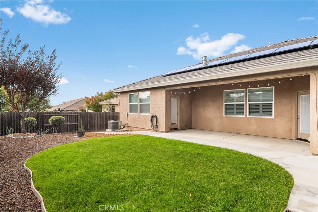 1971 Potter Road Chico, CA 95928 - Photo 46 of 59 a front view of a house with a yard and trees